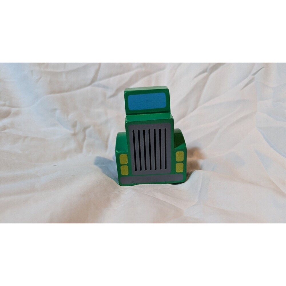 Melissa & Doug Car Carrier #4096 Classic Toy Truck Semi With 2 Cars - Picture 2 of 11